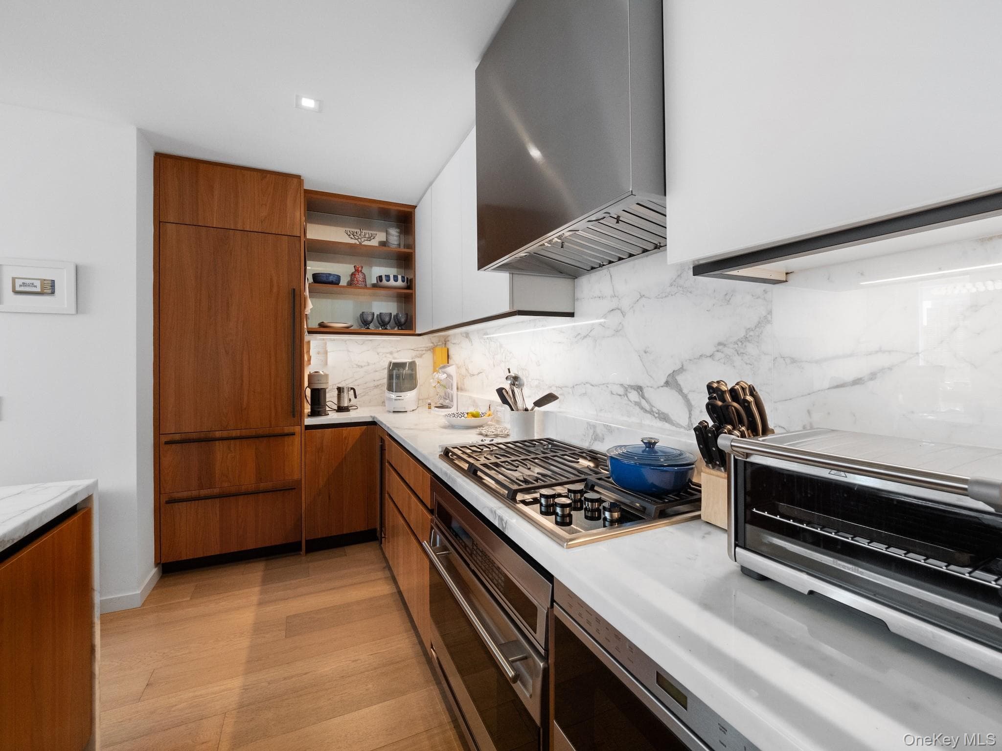 1 West End Avenue Unit: 26D thumbnail 25