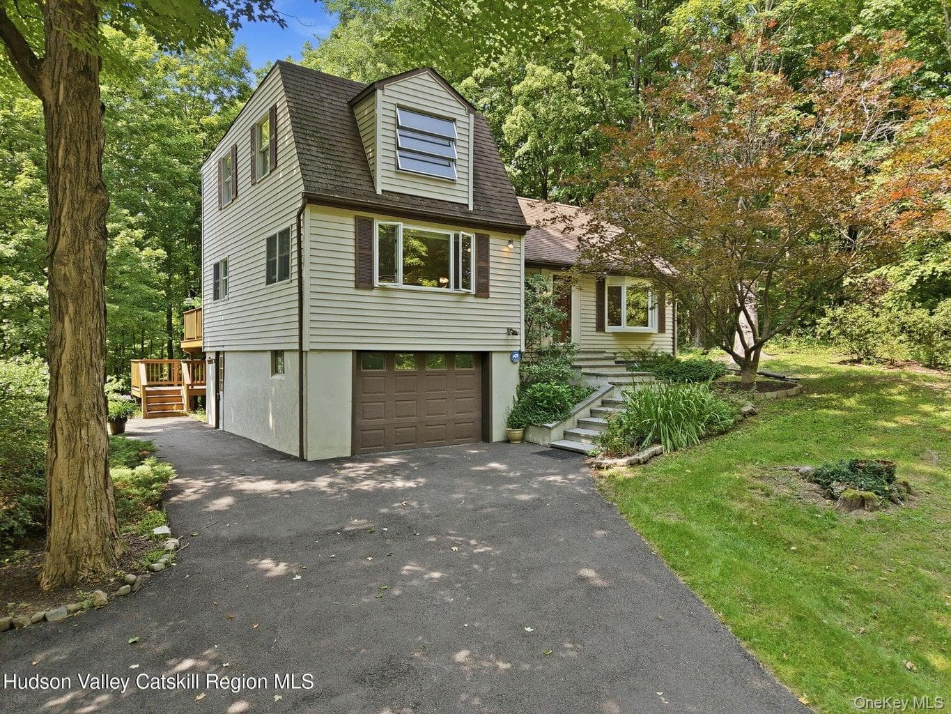 307 Old Kingston Road, New Paltz