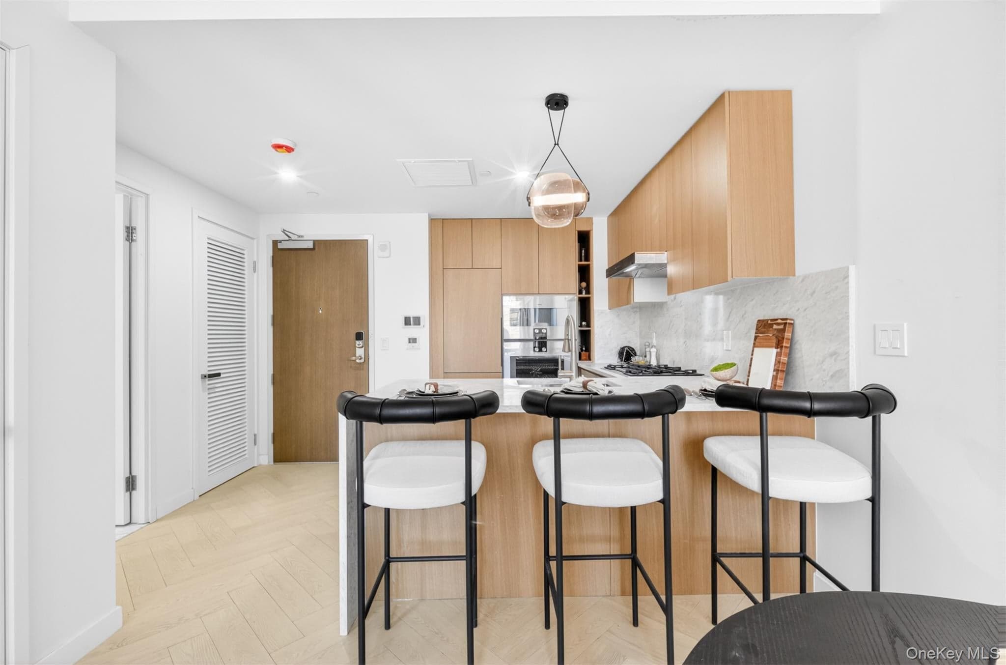 133-25 37th Avenue Unit: 7D thumbnail 2