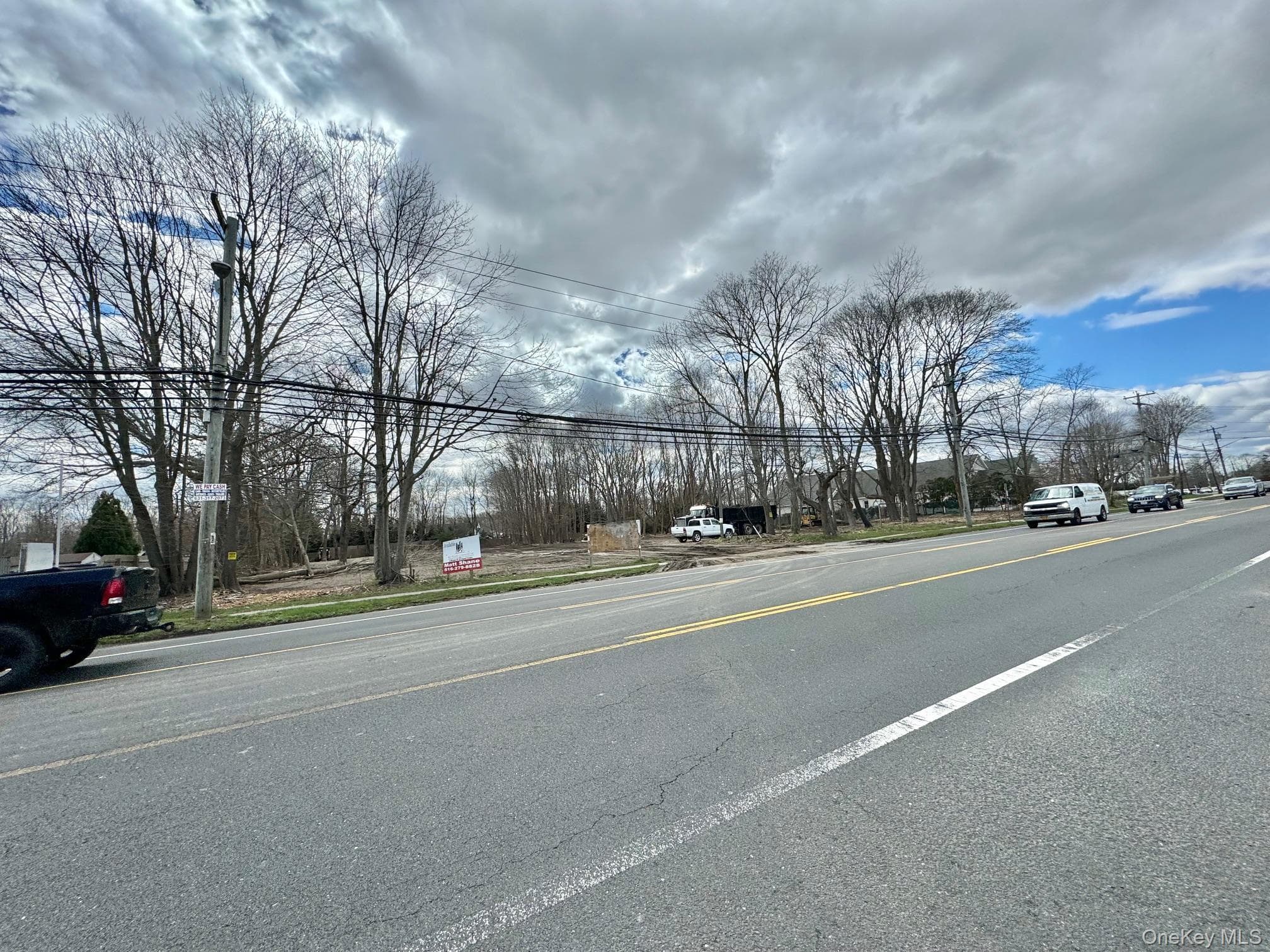 210-230 Montauk Highway thumbnail 10