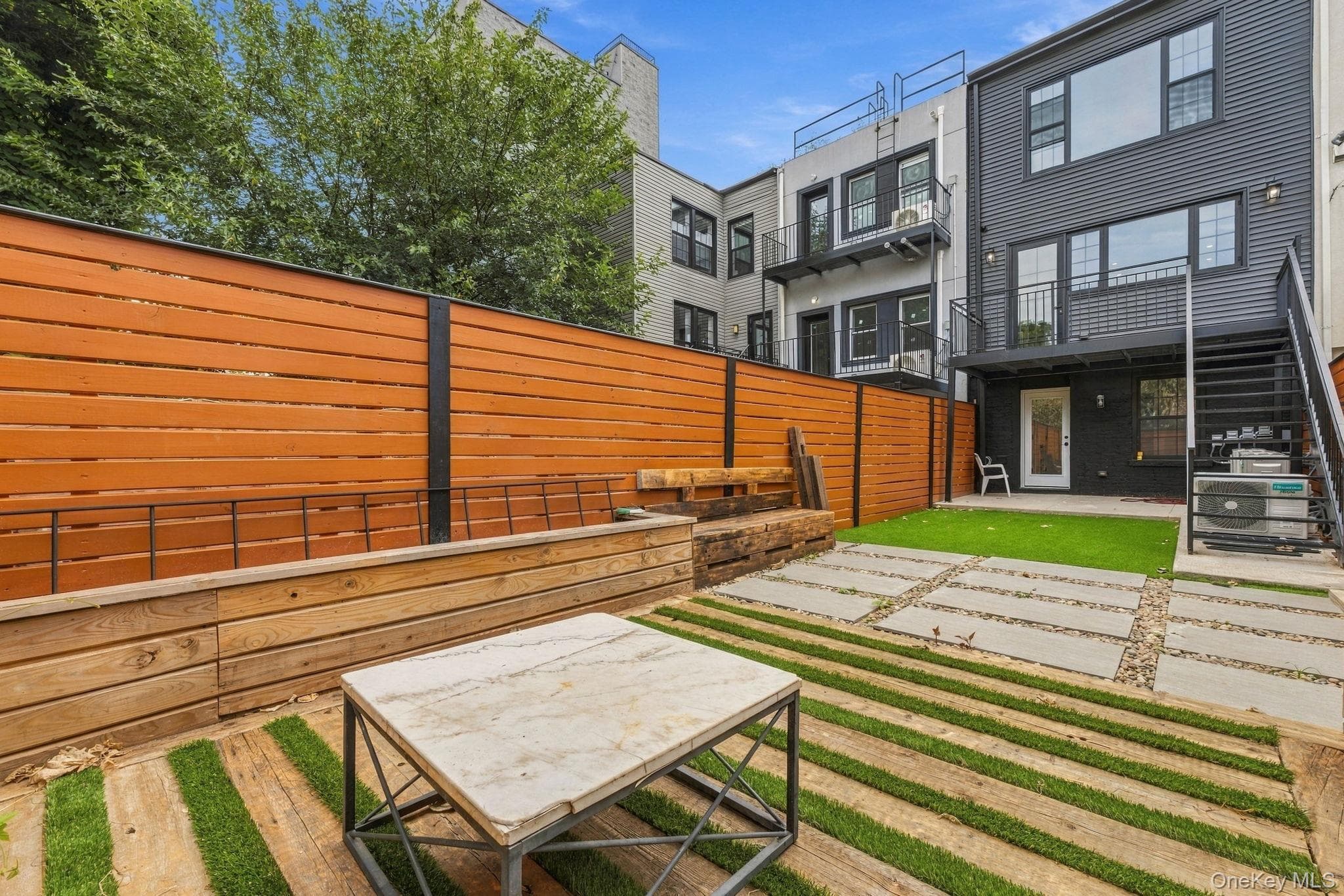 83 Cooper Street thumbnail 25