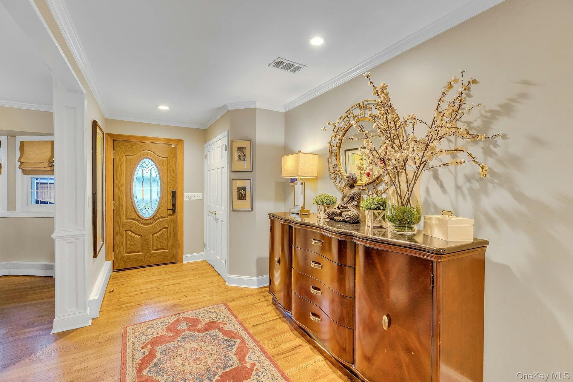 128 Soundview Drive thumbnail 4