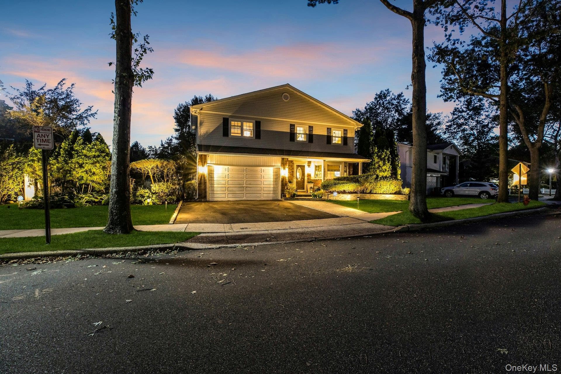 128 Soundview Drive thumbnail 2
