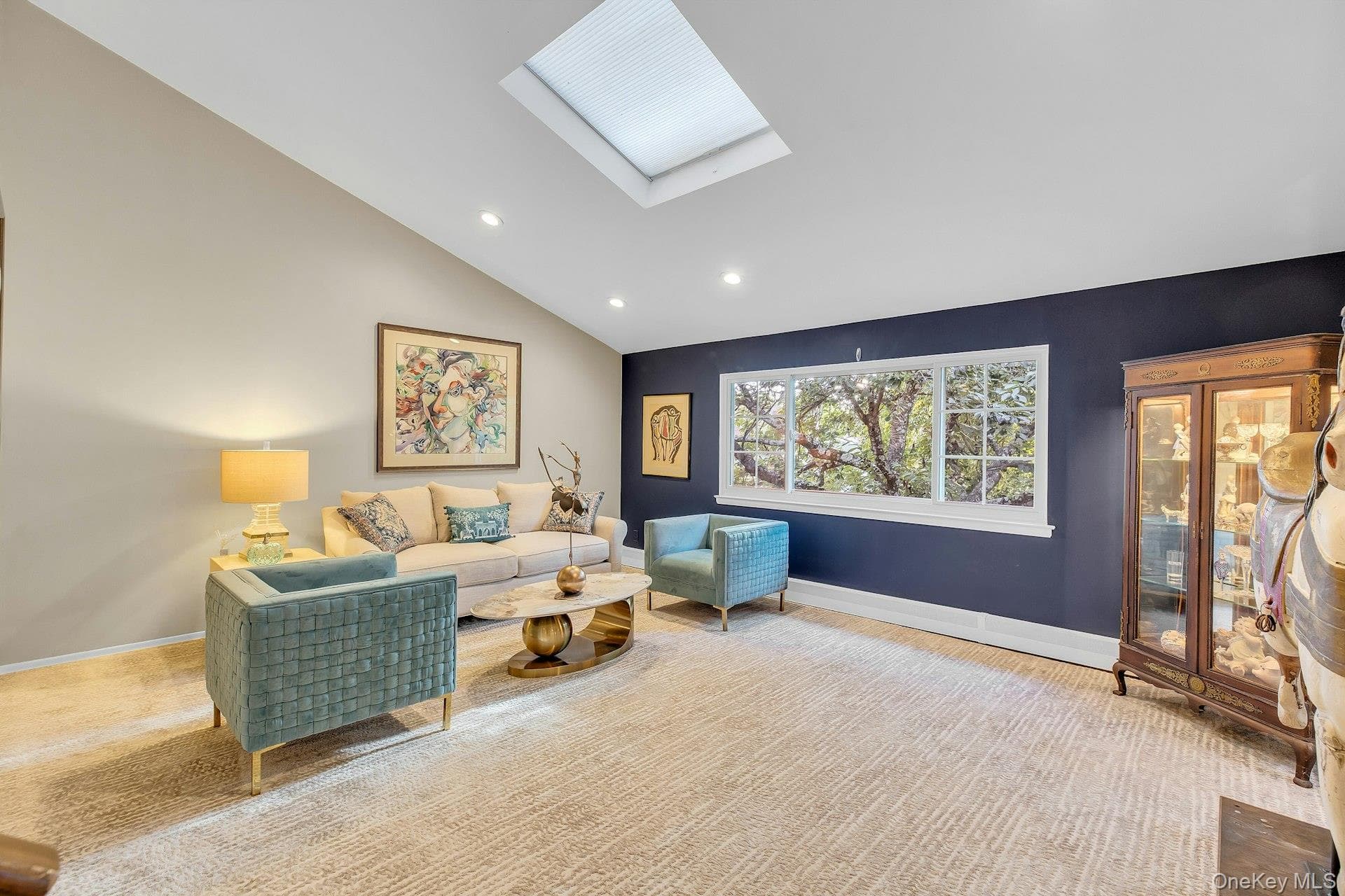 128 Soundview Drive thumbnail 10