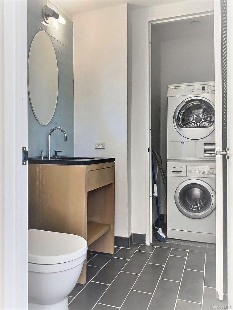 310 W 52nd Street Unit: 35A thumbnail 12