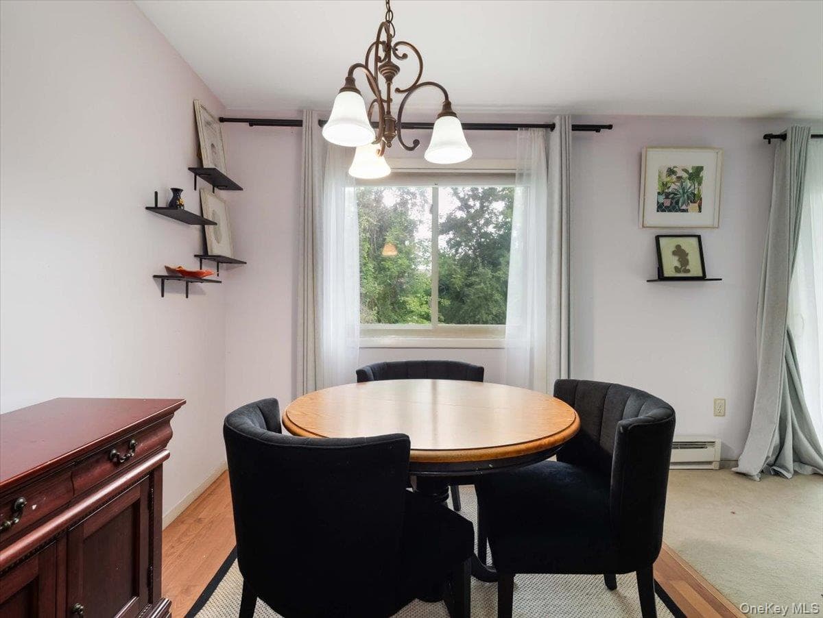 139 Sterling Street Unit: 139 thumbnail 8