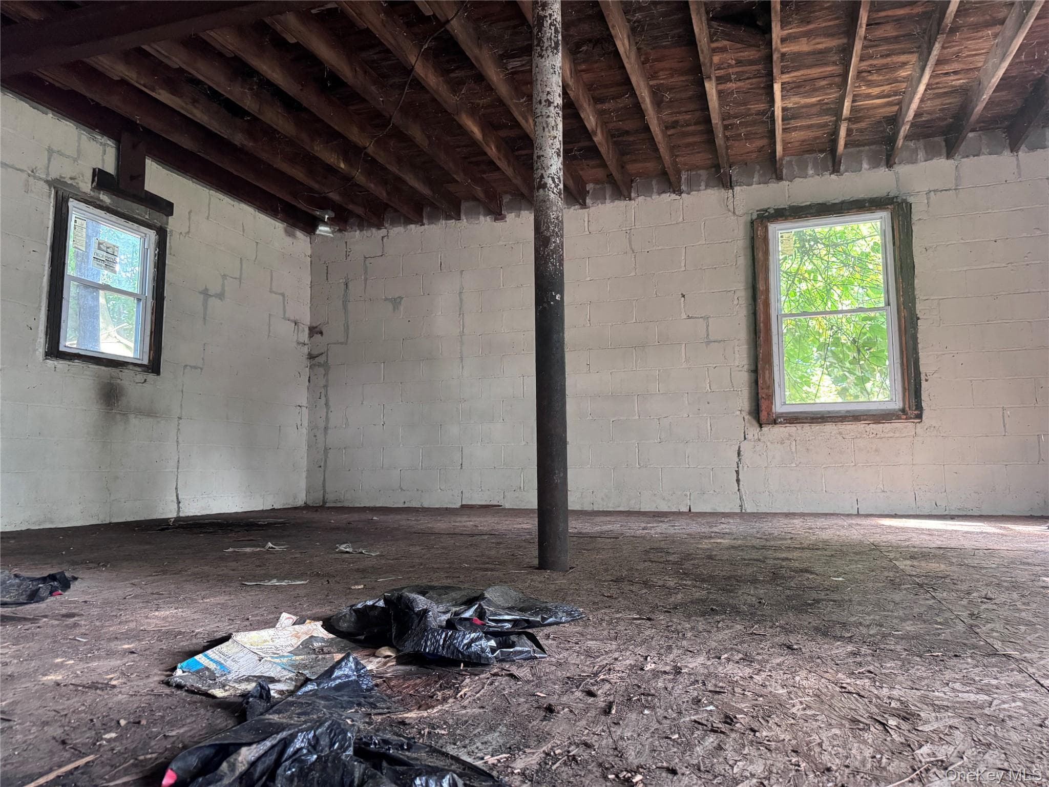 18 Hasbrouck Street thumbnail 9
