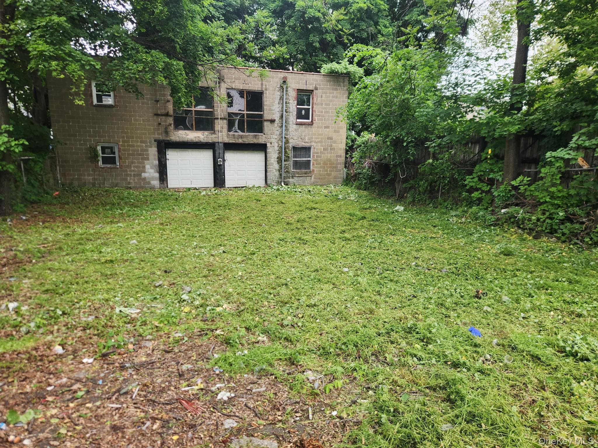 18 Hasbrouck Street thumbnail 2