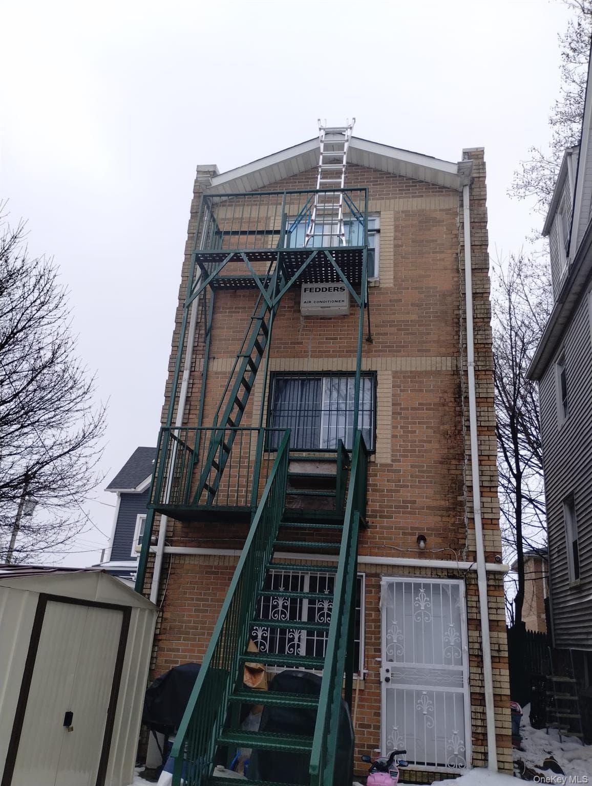 933 Tilden Street thumbnail 5