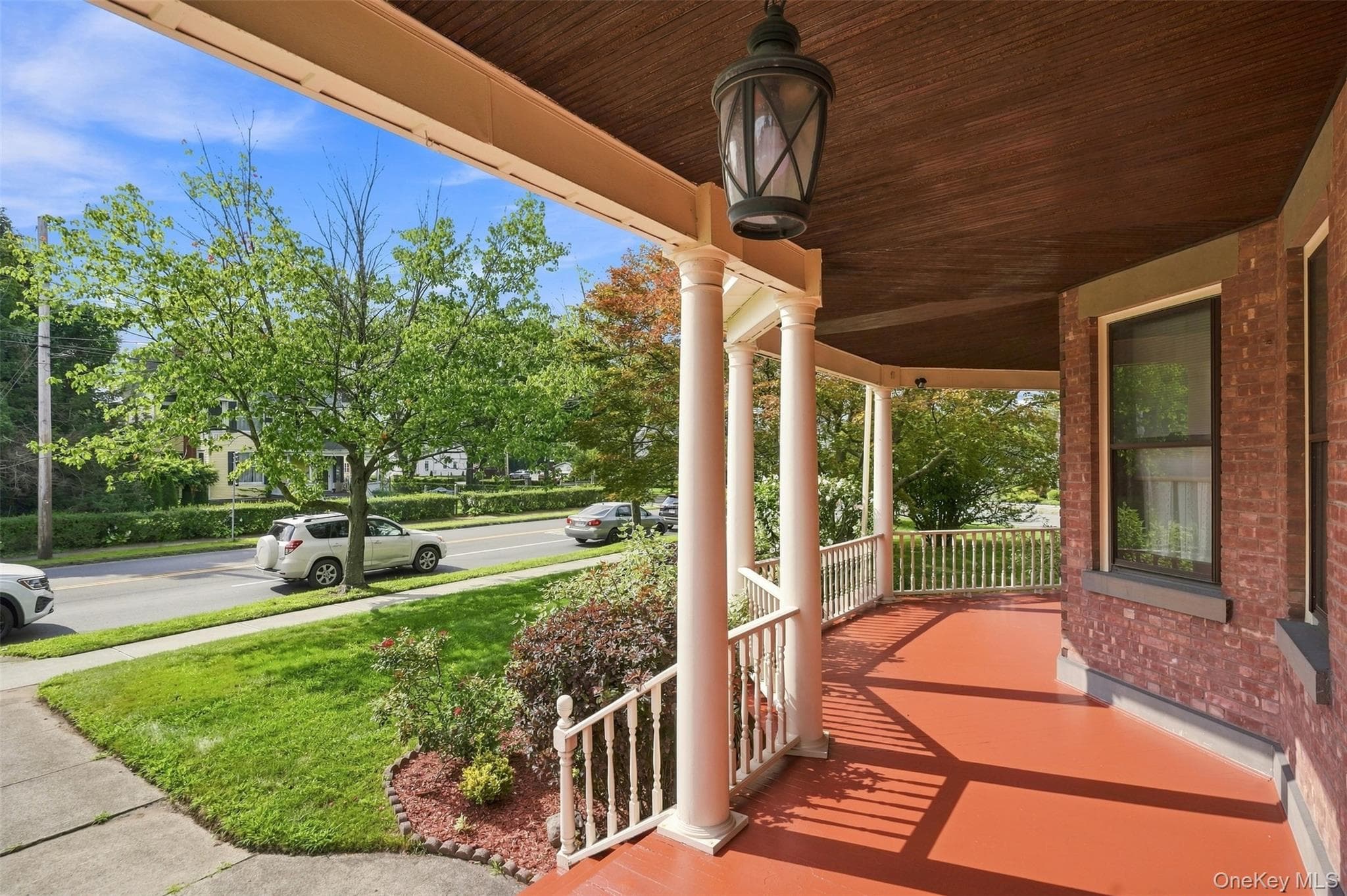 349 Albany Avenue thumbnail 5