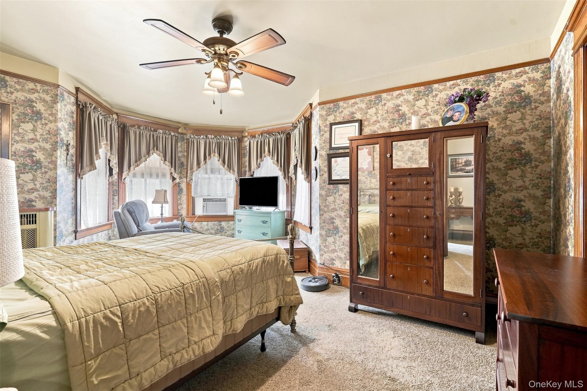 349 Albany Avenue thumbnail 25