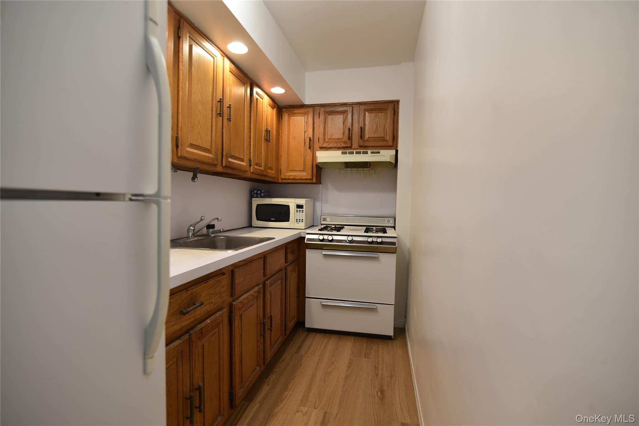 54-44 Little Neck Parkway Unit: 5O thumbnail 9
