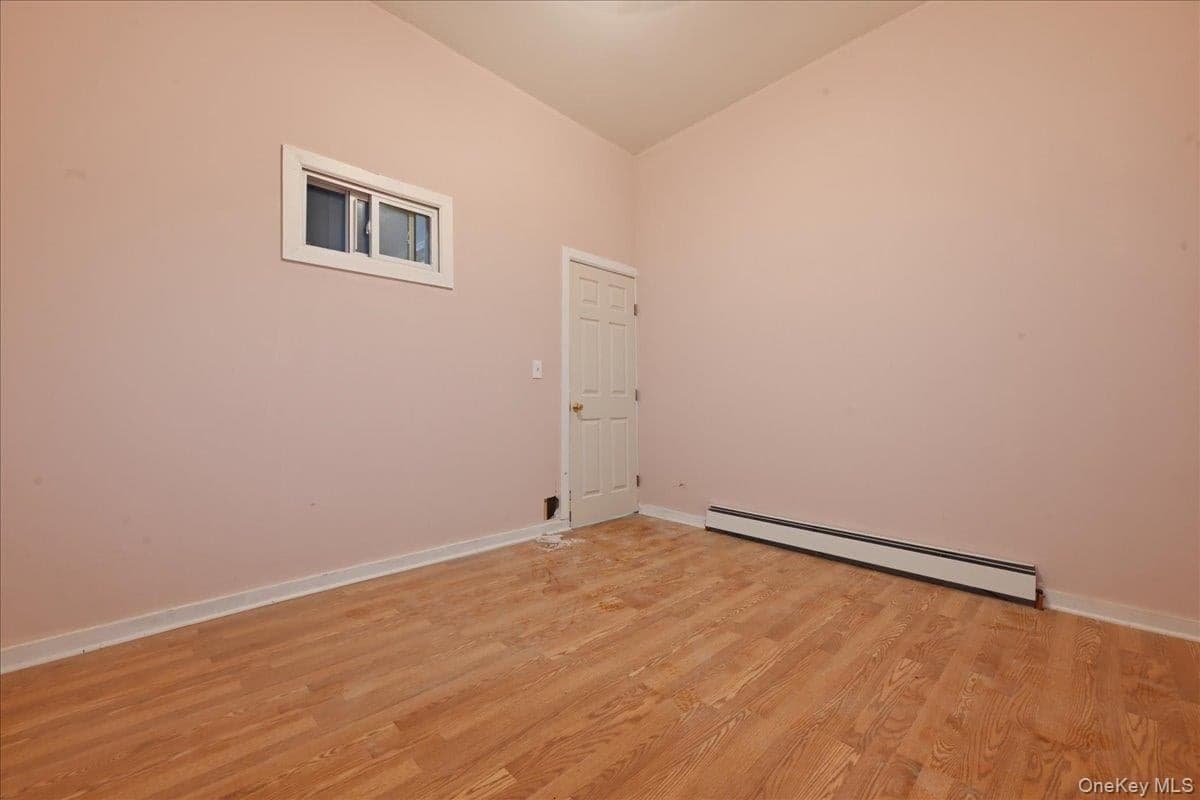 12610 Jamaica Avenue thumbnail 13