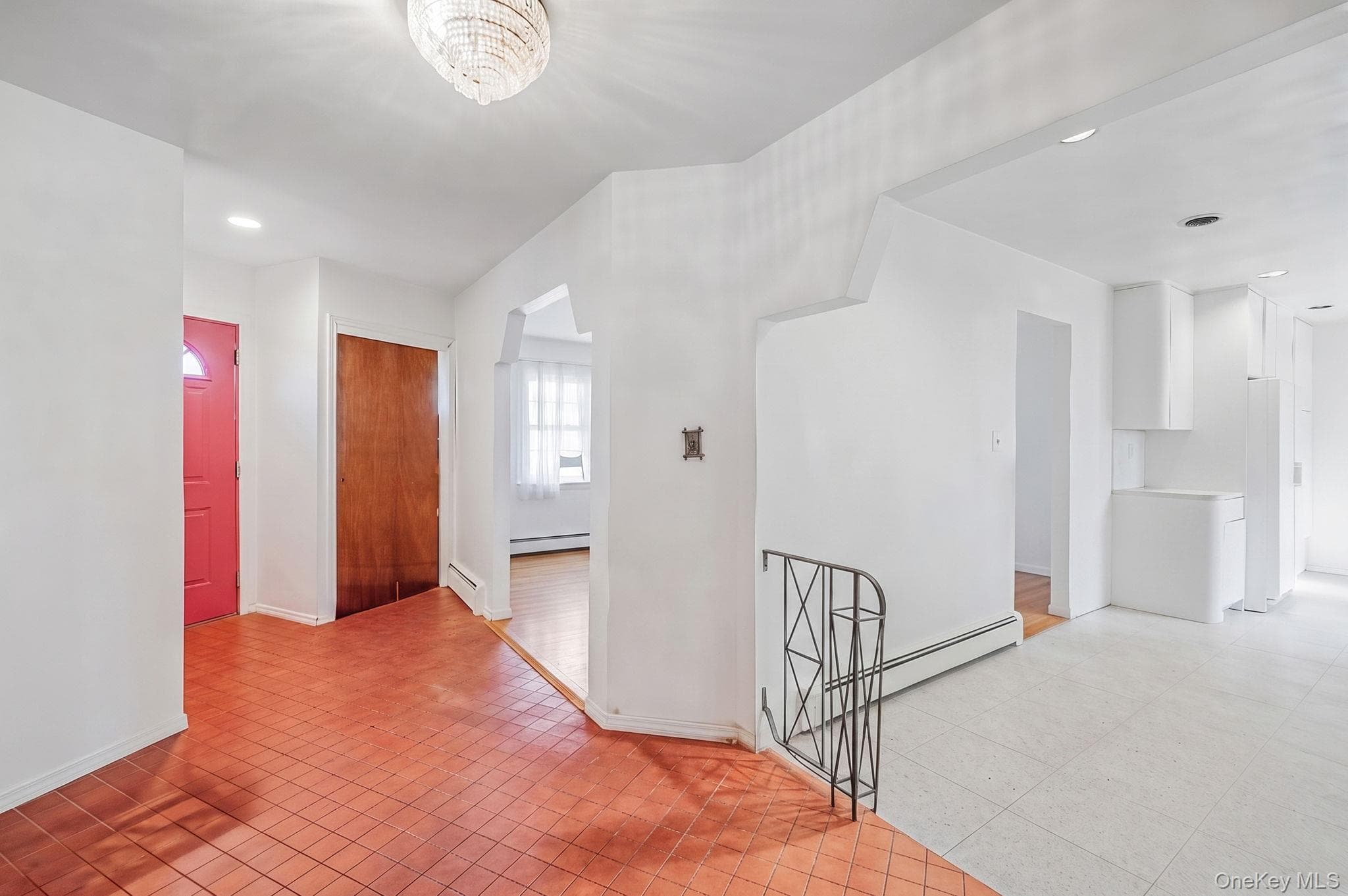 893 Gardiner Drive thumbnail 37