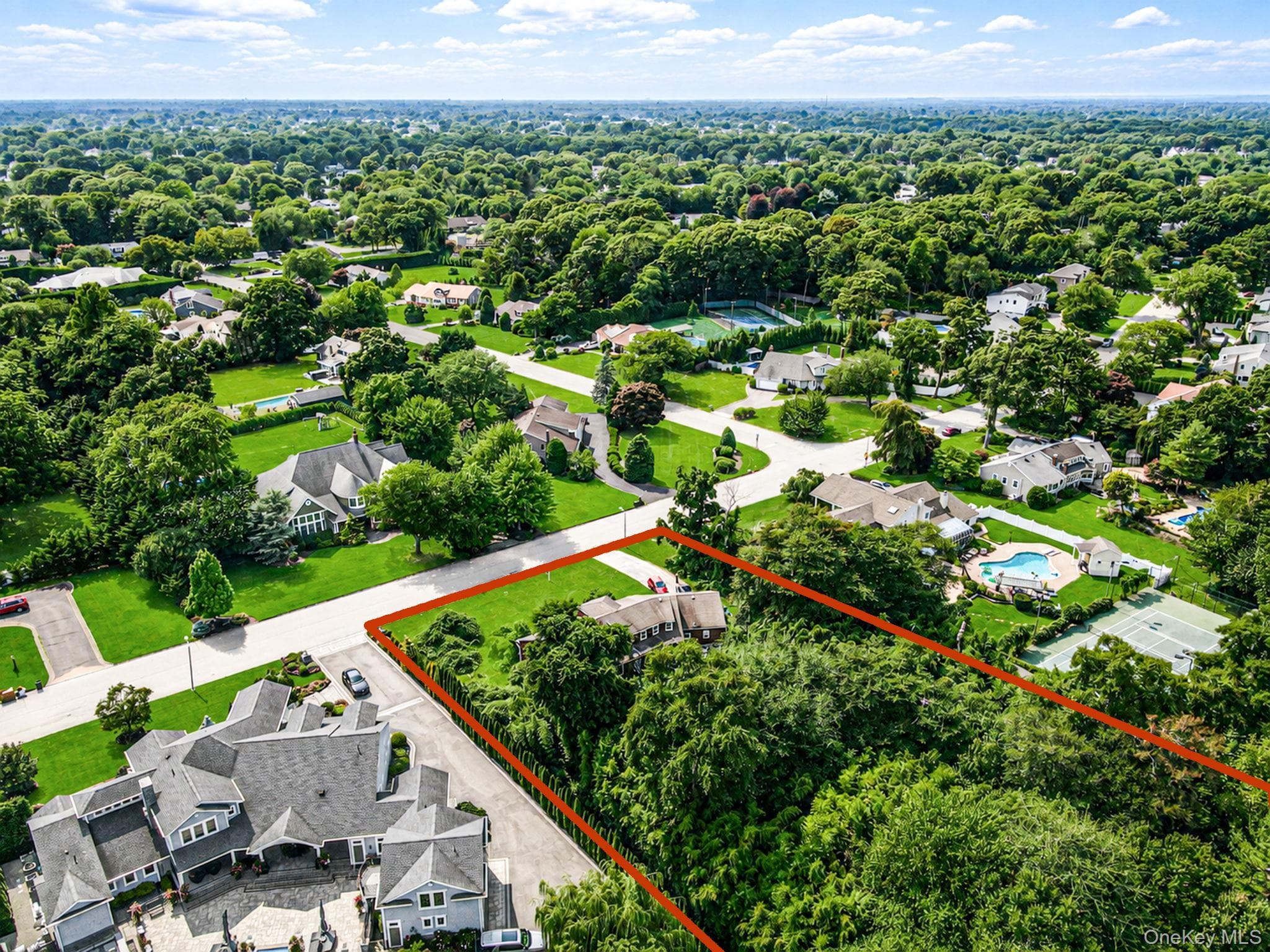 893 Gardiner Drive thumbnail 10