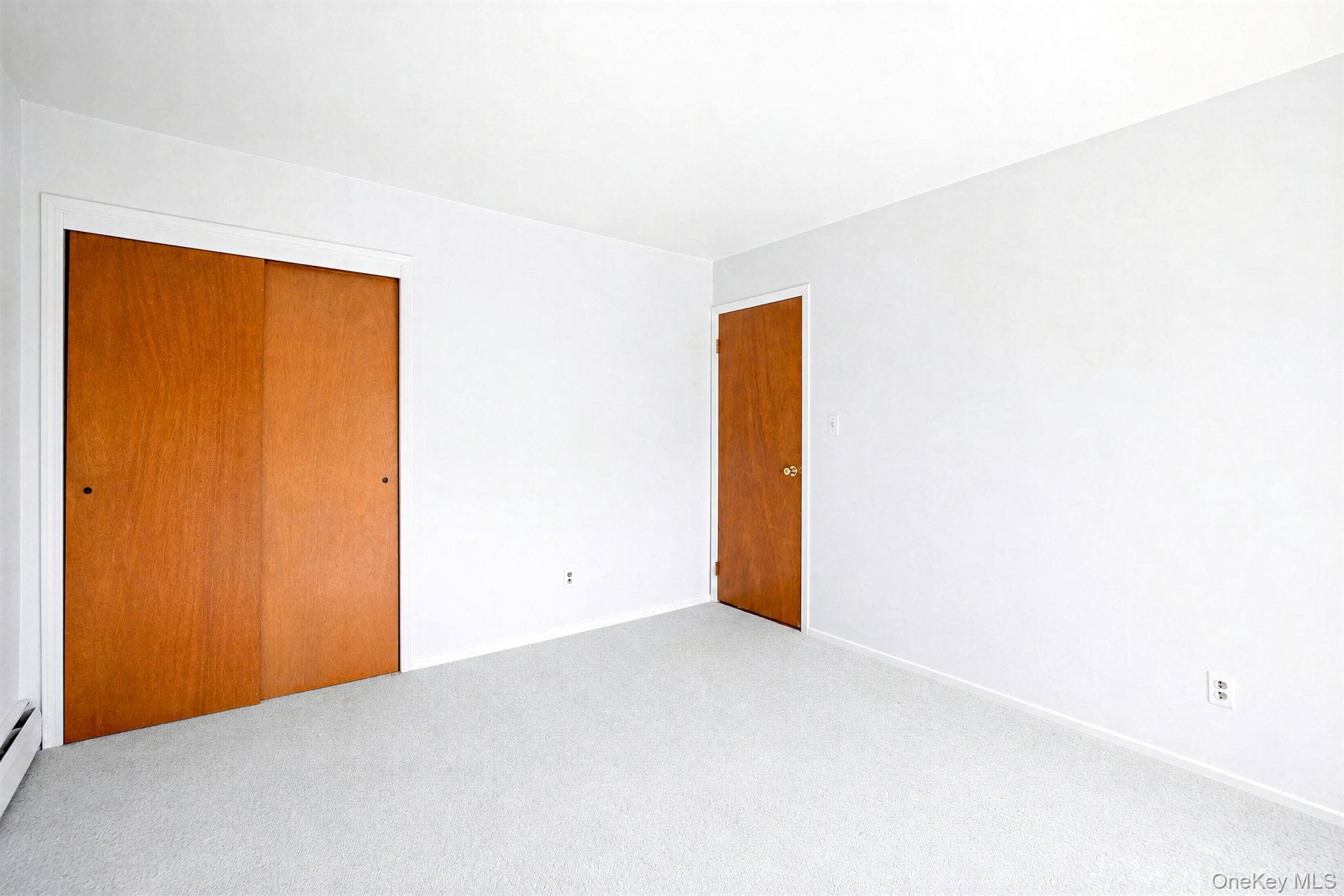 893 Gardiner Drive thumbnail 26