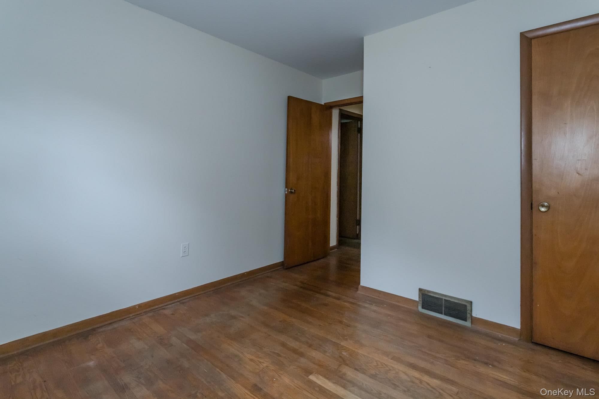 8 Crescent Avenue thumbnail 14