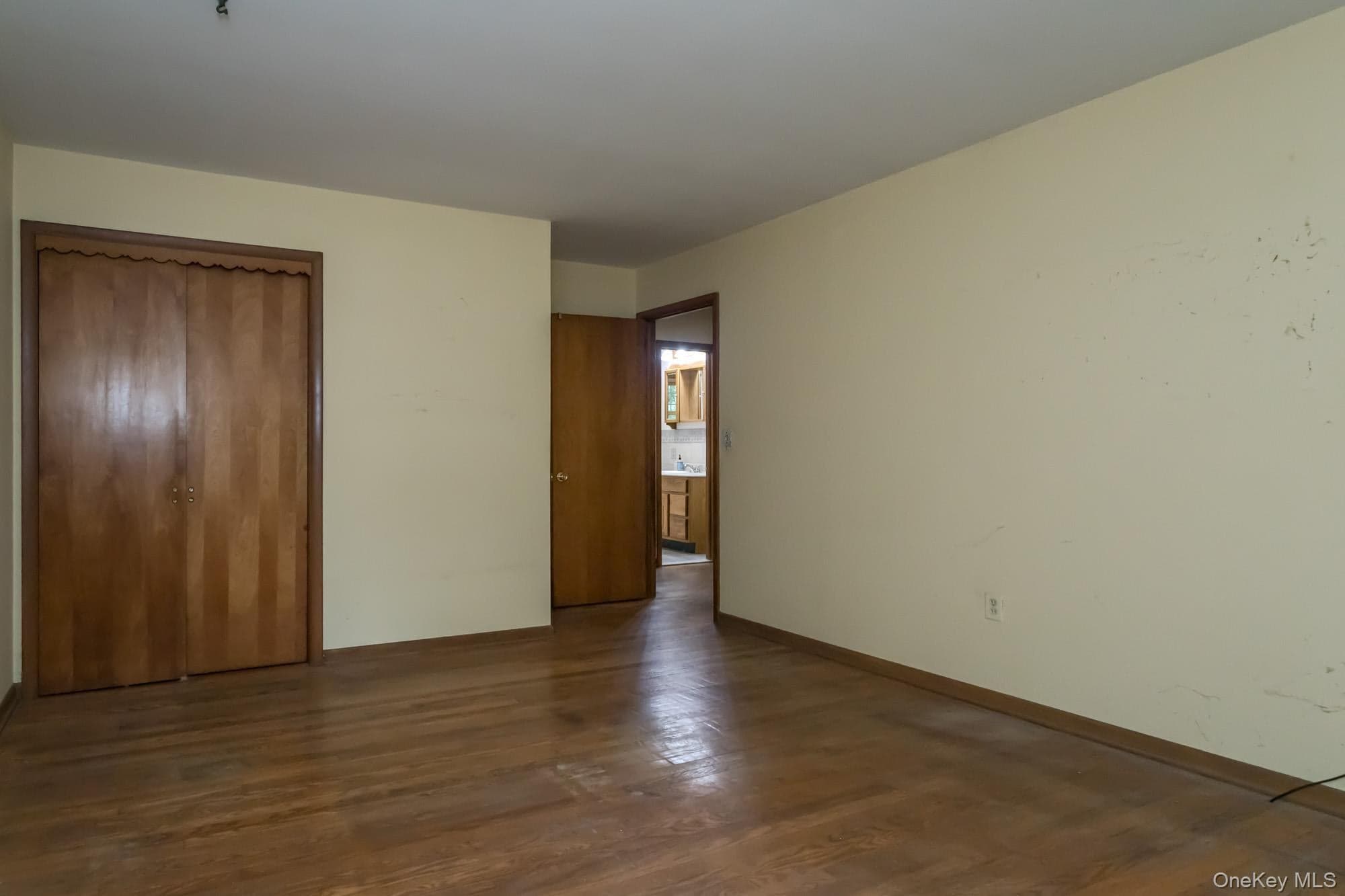 8 Crescent Avenue thumbnail 10