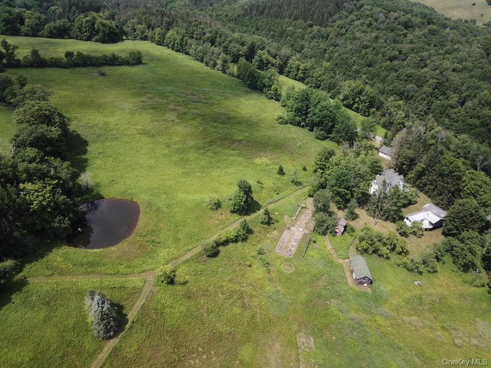 109 Mary Smith Hill Road thumbnail 7