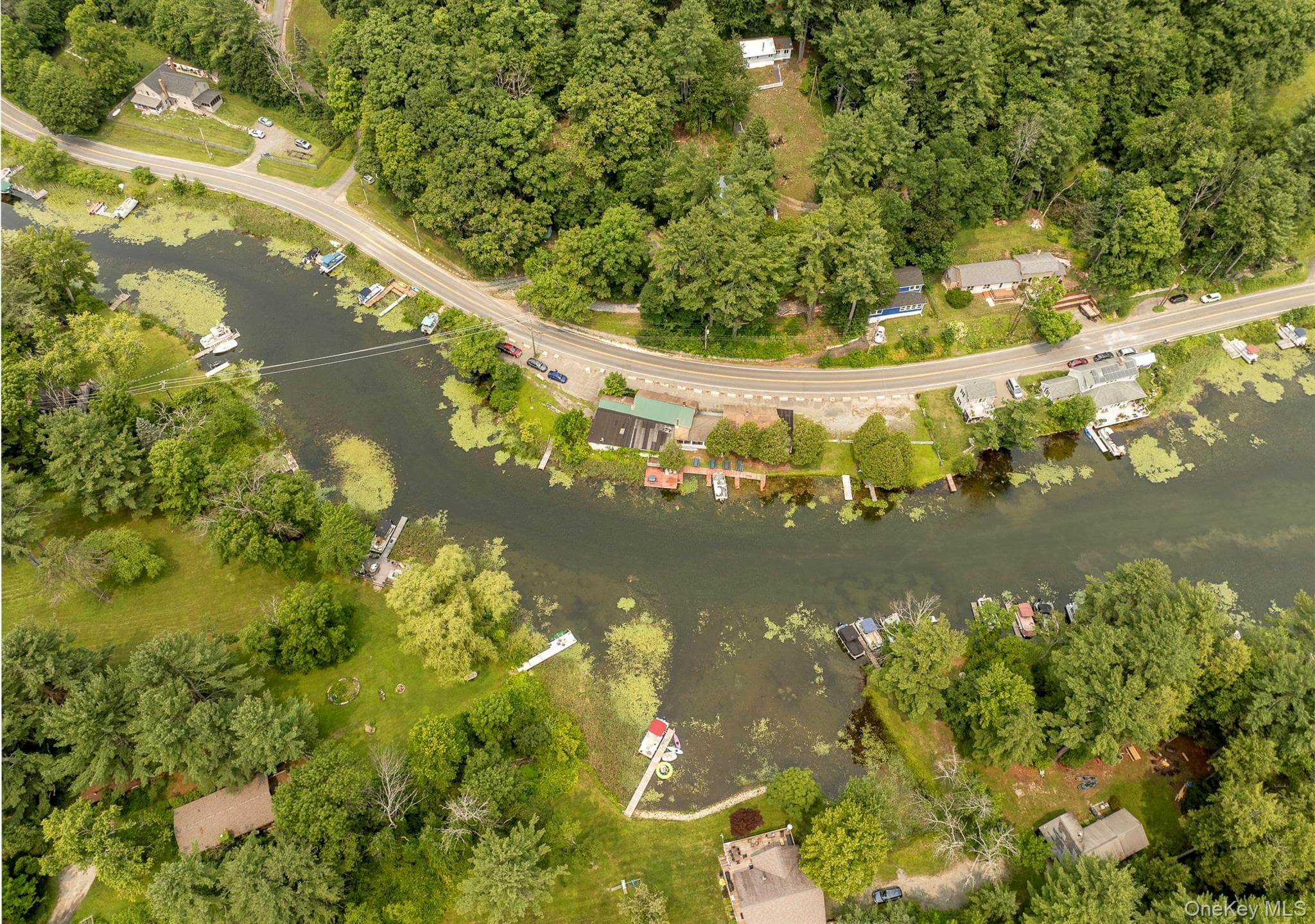 42 Queechy Lake Drive thumbnail 3