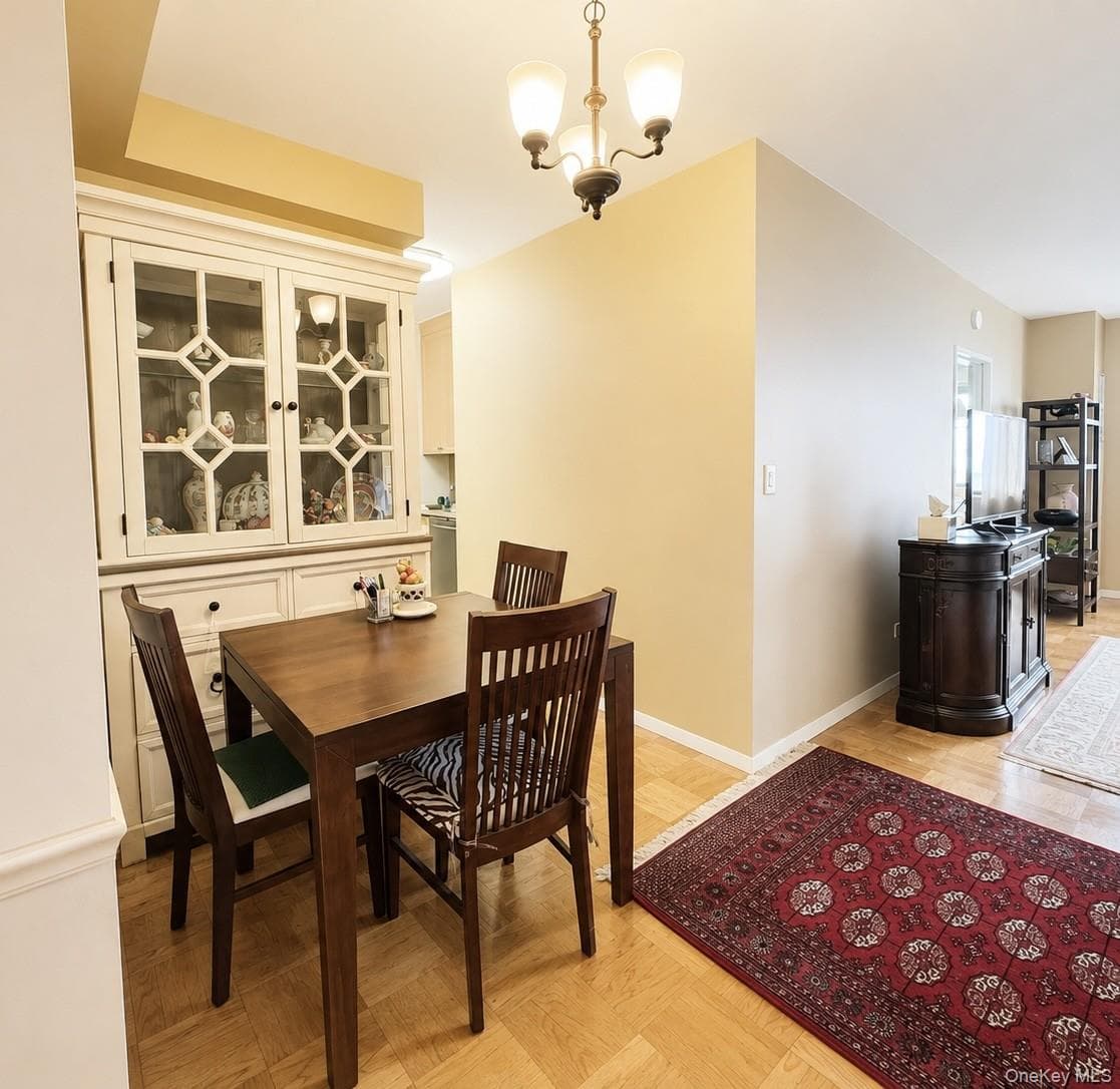 27110 Grand Central Parkway Unit: 15Q thumbnail 2