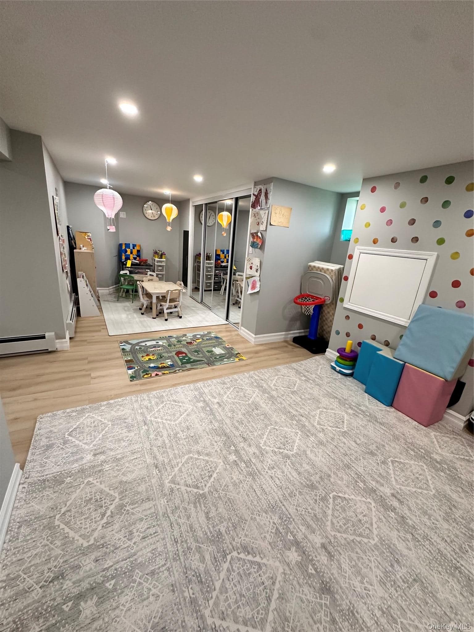 252 Beverly Road thumbnail 17