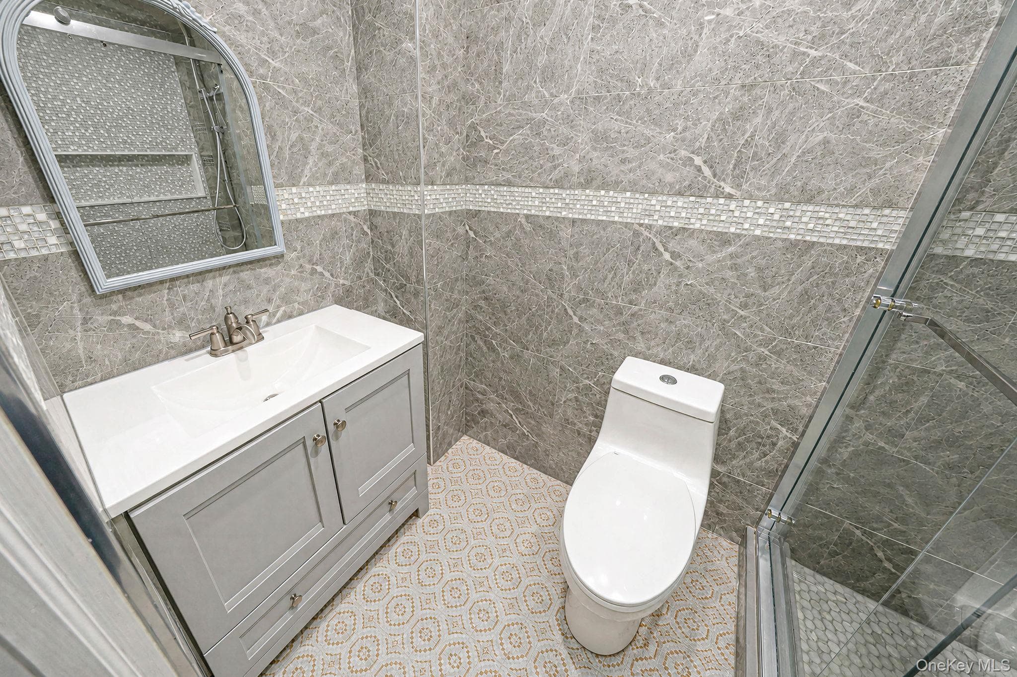 105 Hale Avenue thumbnail 29
