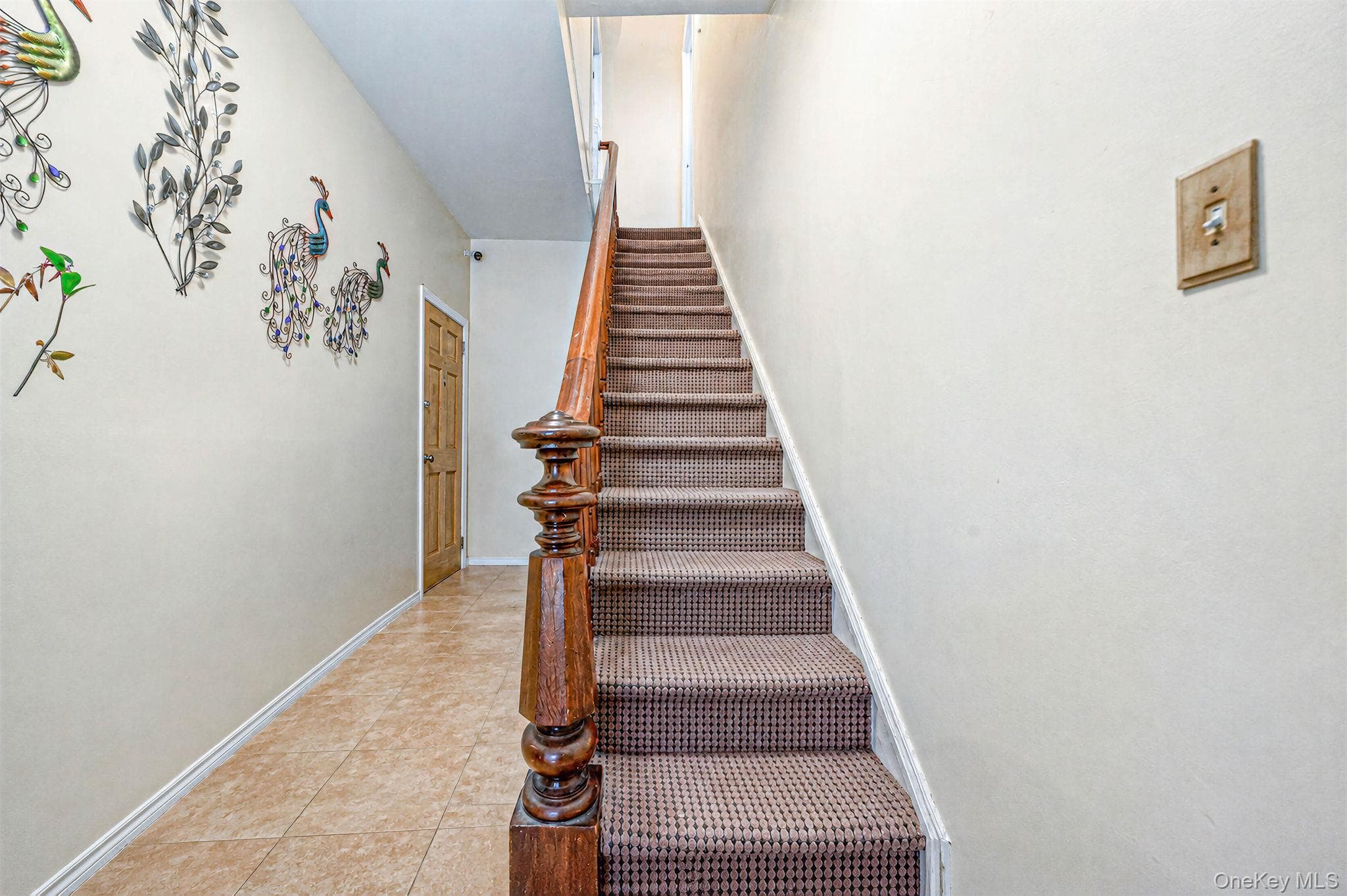 105 Hale Avenue thumbnail 13