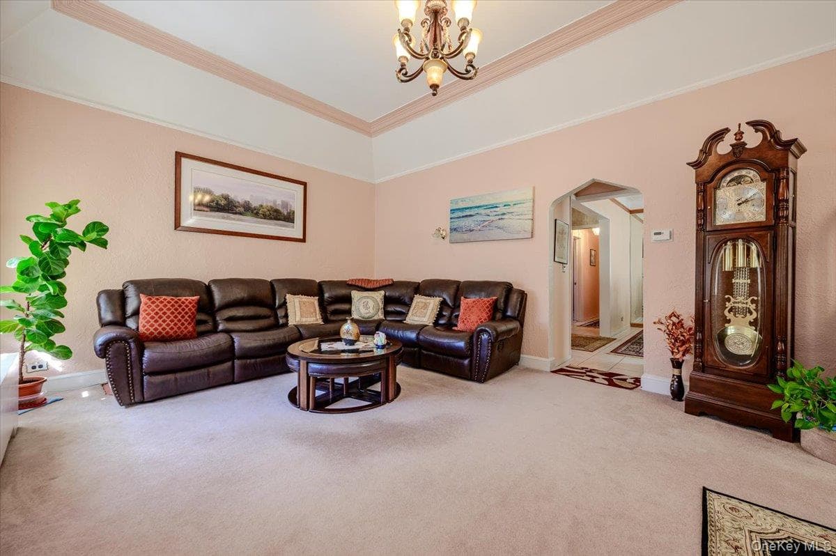 2222 Fenton Avenue thumbnail 3