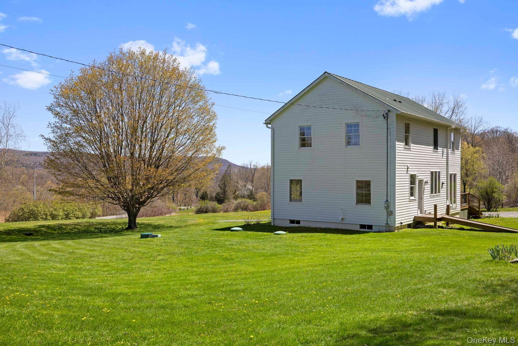 150 Sawchuck Road thumbnail 3