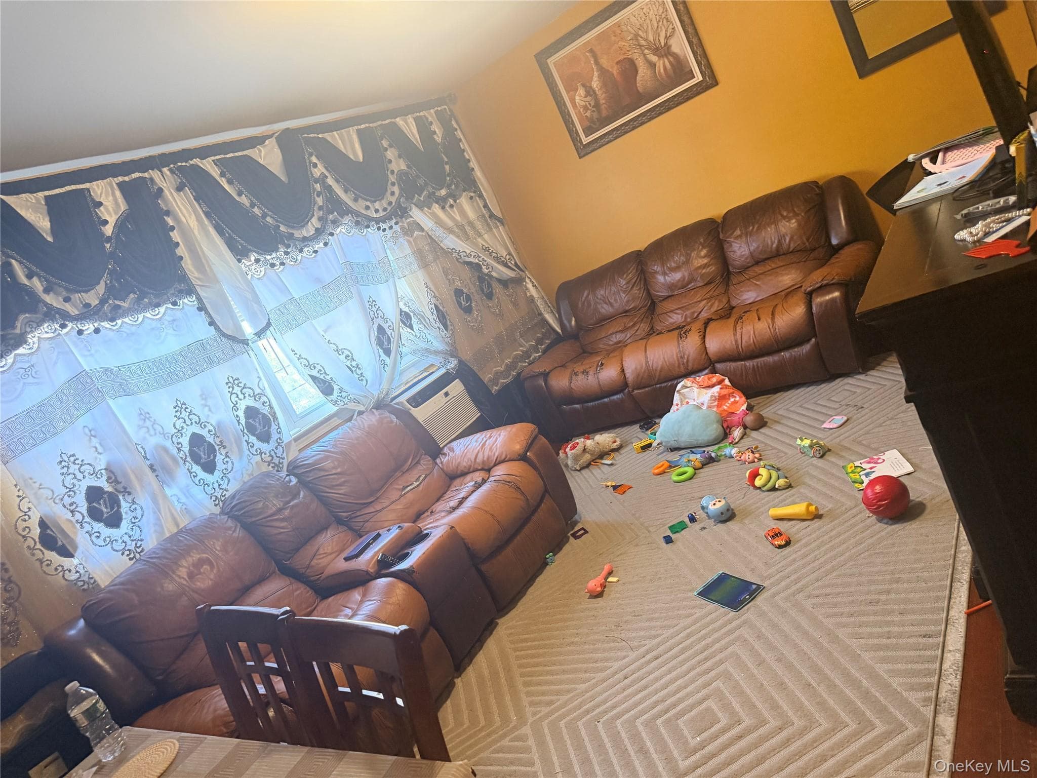 1849 White Plains Road thumbnail 25