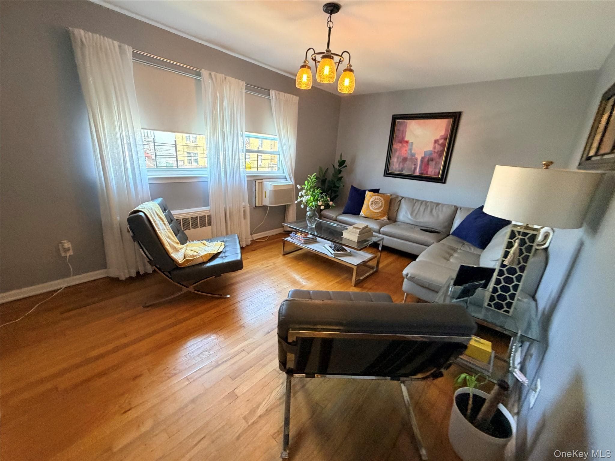 1849 White Plains Road thumbnail 9