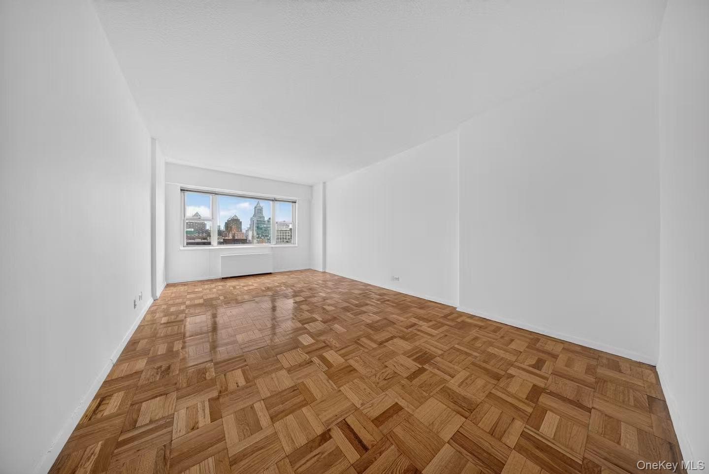 60 E 8th Street Unit: 18G thumbnail 3