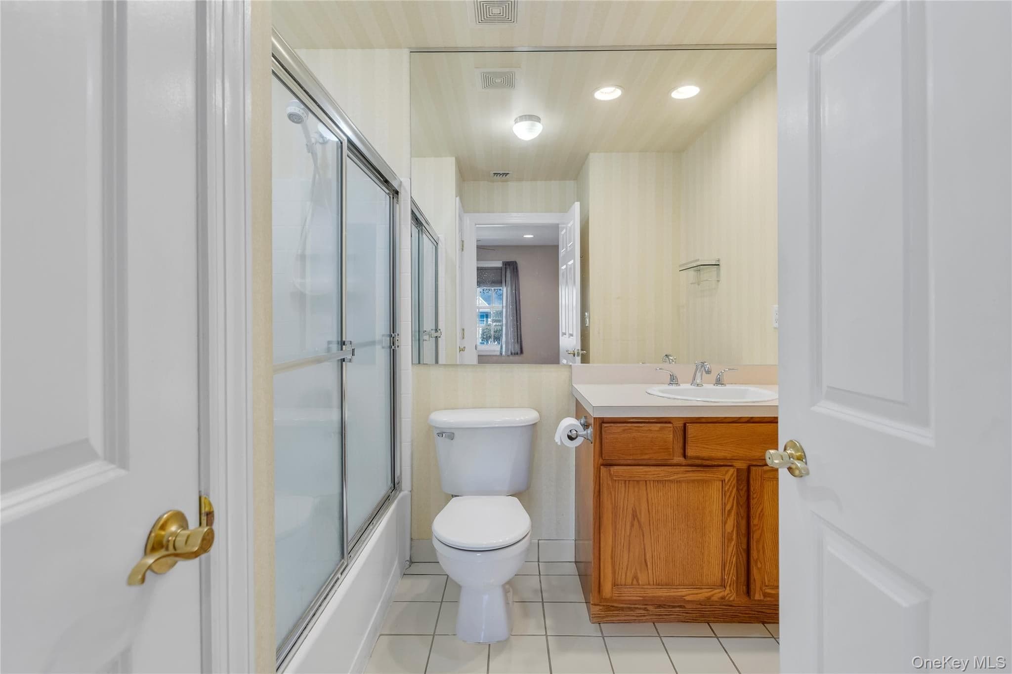1118 Savoy Drive thumbnail 11