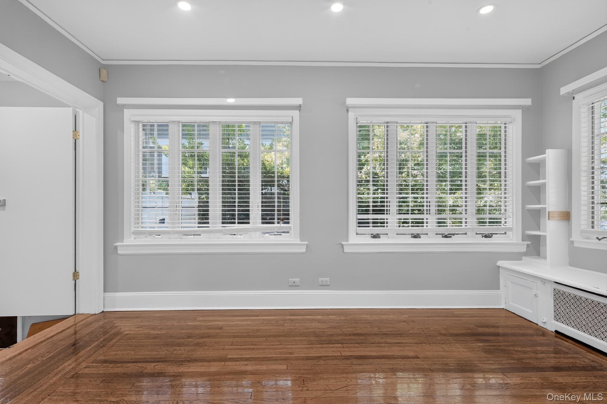 24640 Alameda Avenue thumbnail 9