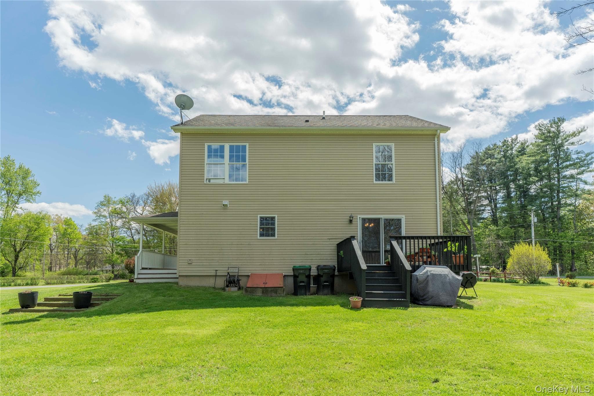 3 Rose Drive thumbnail 35