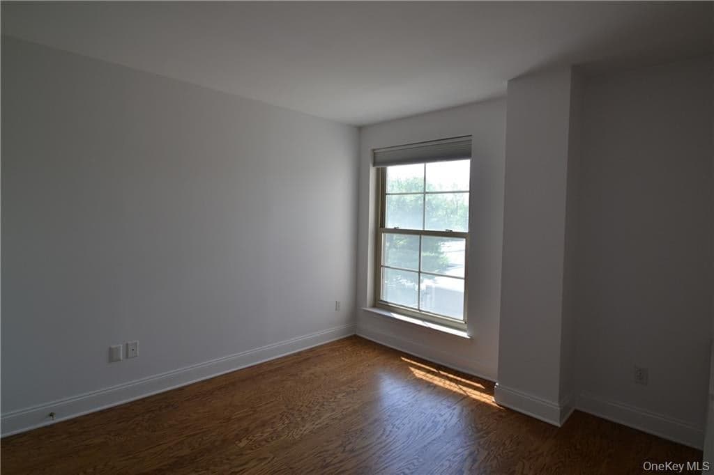 318 Harbor Cove CV Unit: 318 thumbnail 14