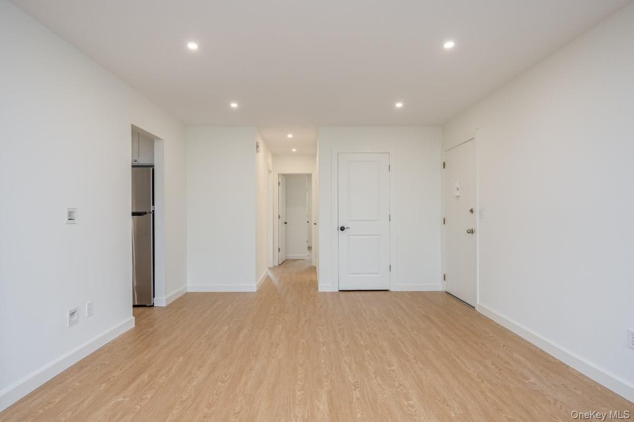 62 Parkside Drive Unit: 62 thumbnail 3