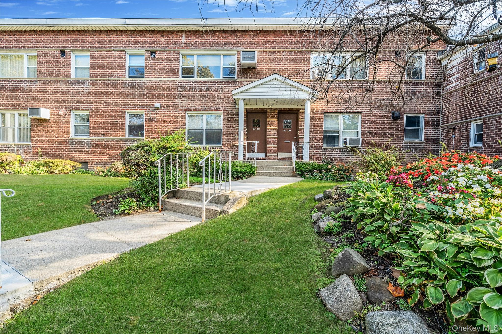 87-27 Marengo Street Unit: 2C, Holliswood