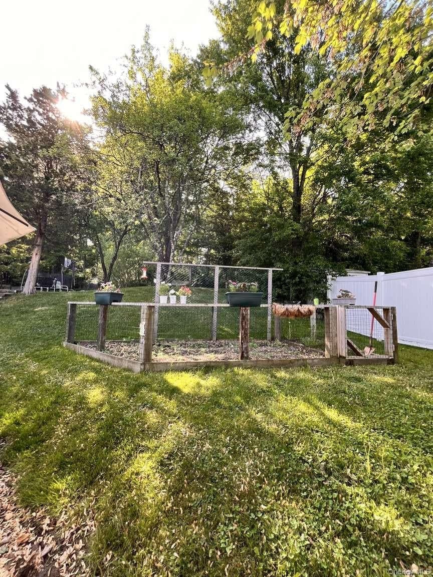 20 Neversink Drive thumbnail 5