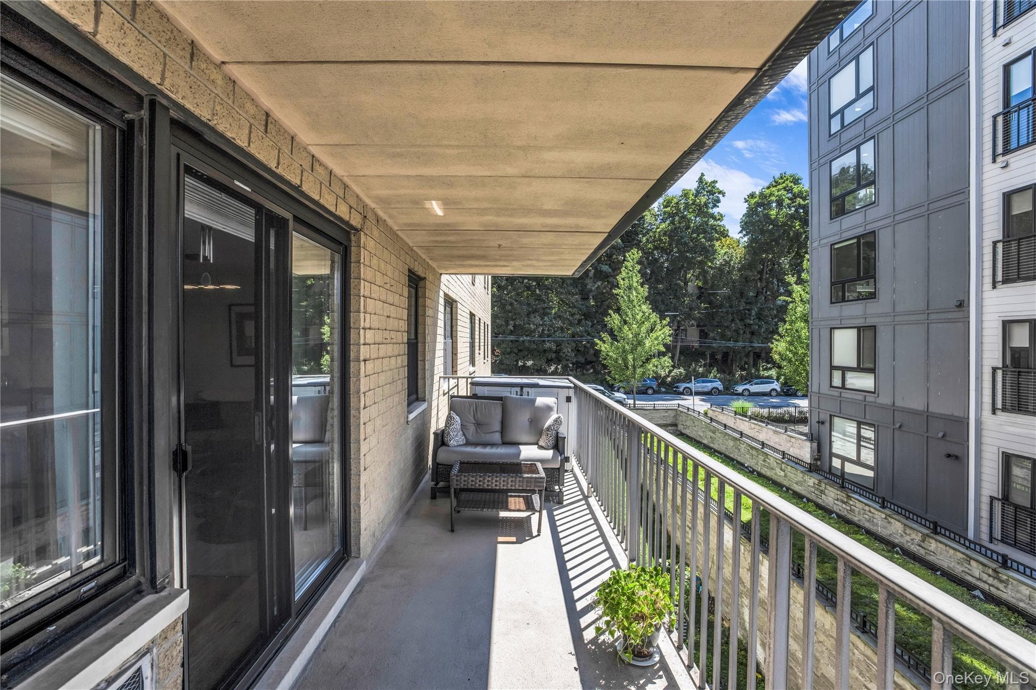 1085 Warburton AVE Unit: 210 thumbnail 36