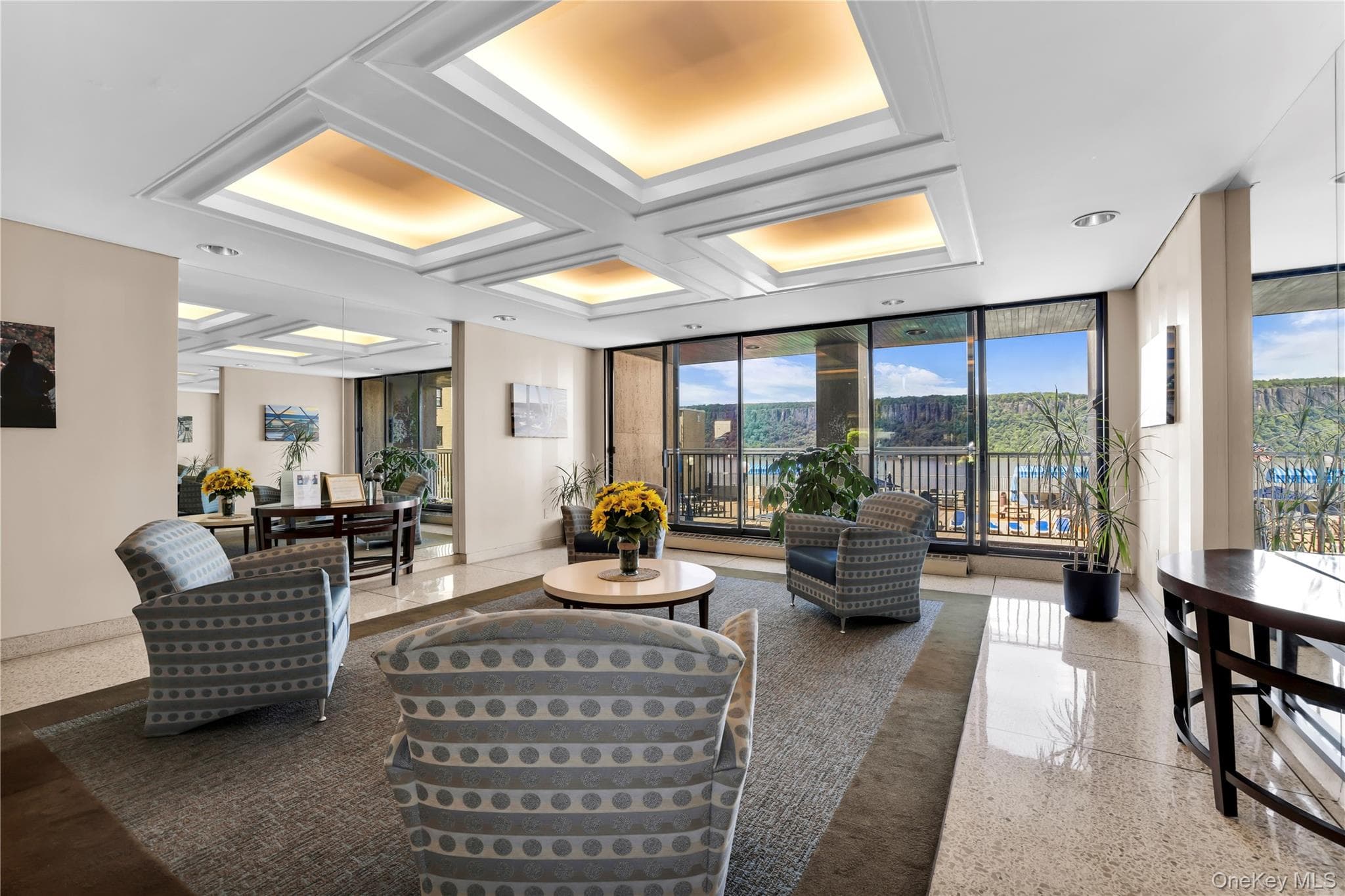 1085 Warburton AVE Unit: 210 thumbnail 6