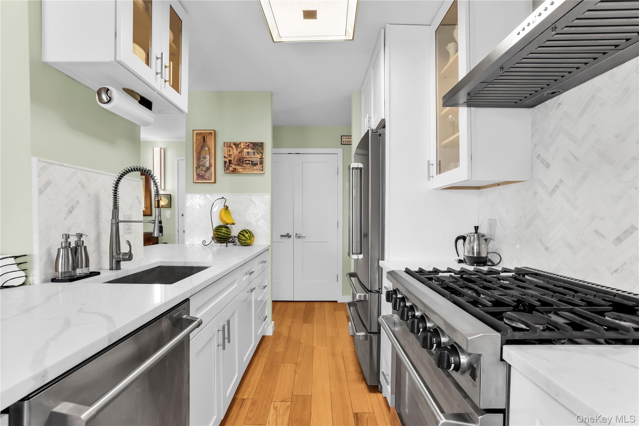 1085 Warburton AVE Unit: 210 thumbnail 29