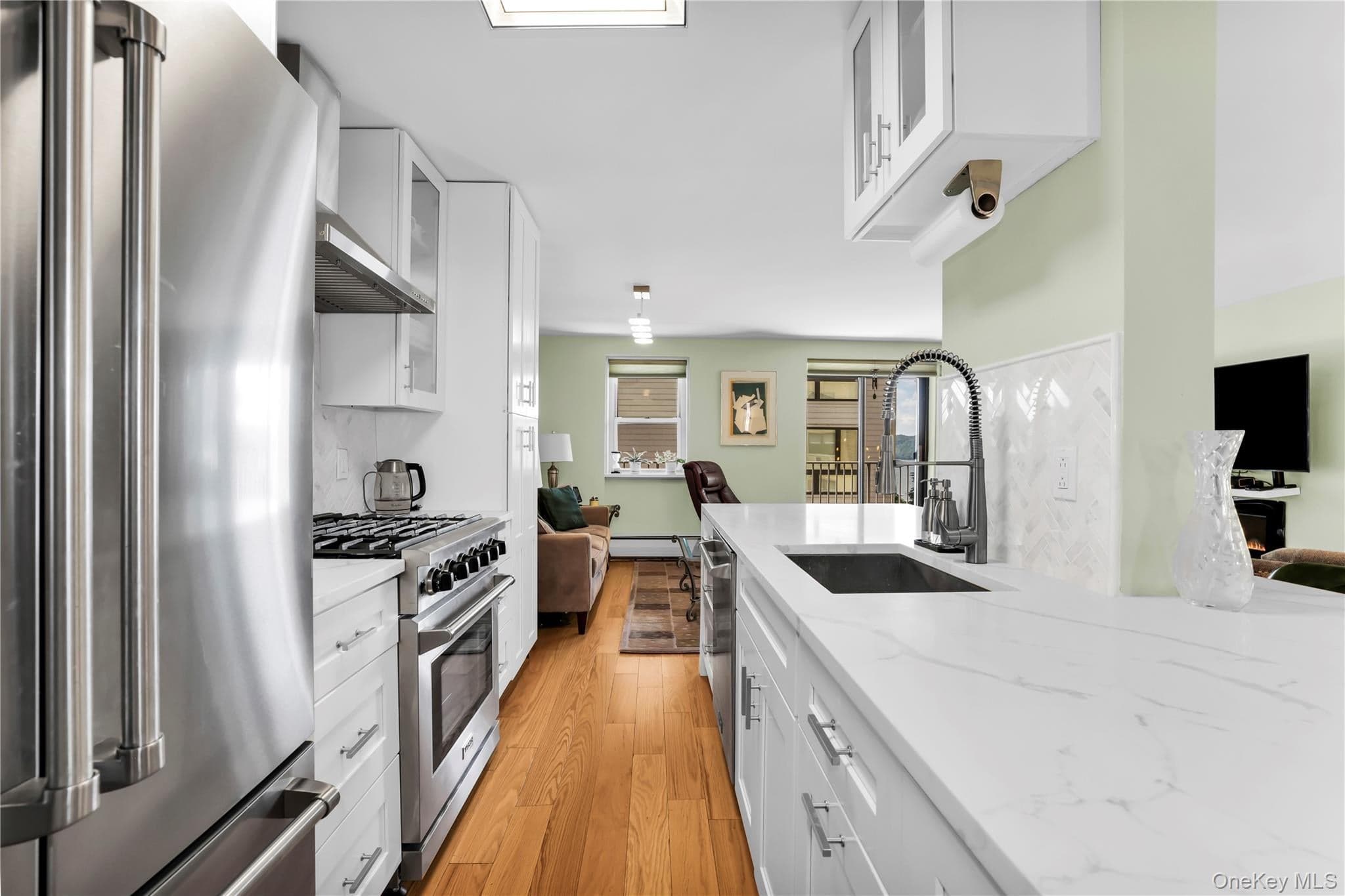 1085 Warburton AVE Unit: 210 thumbnail 30