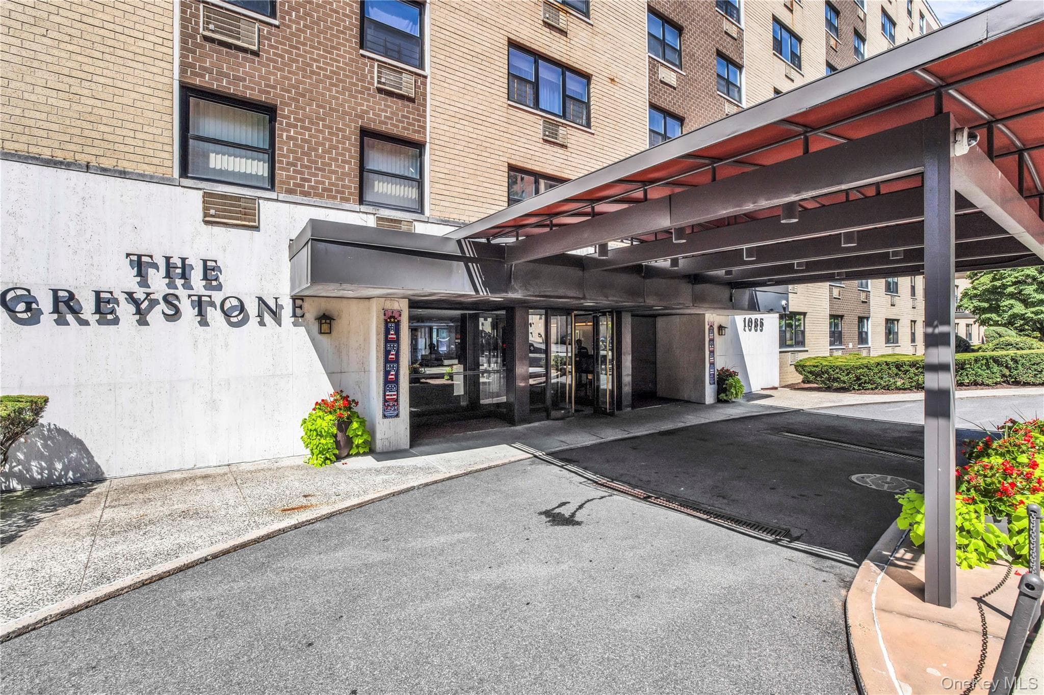 1085 Warburton AVE Unit: 210 thumbnail 4