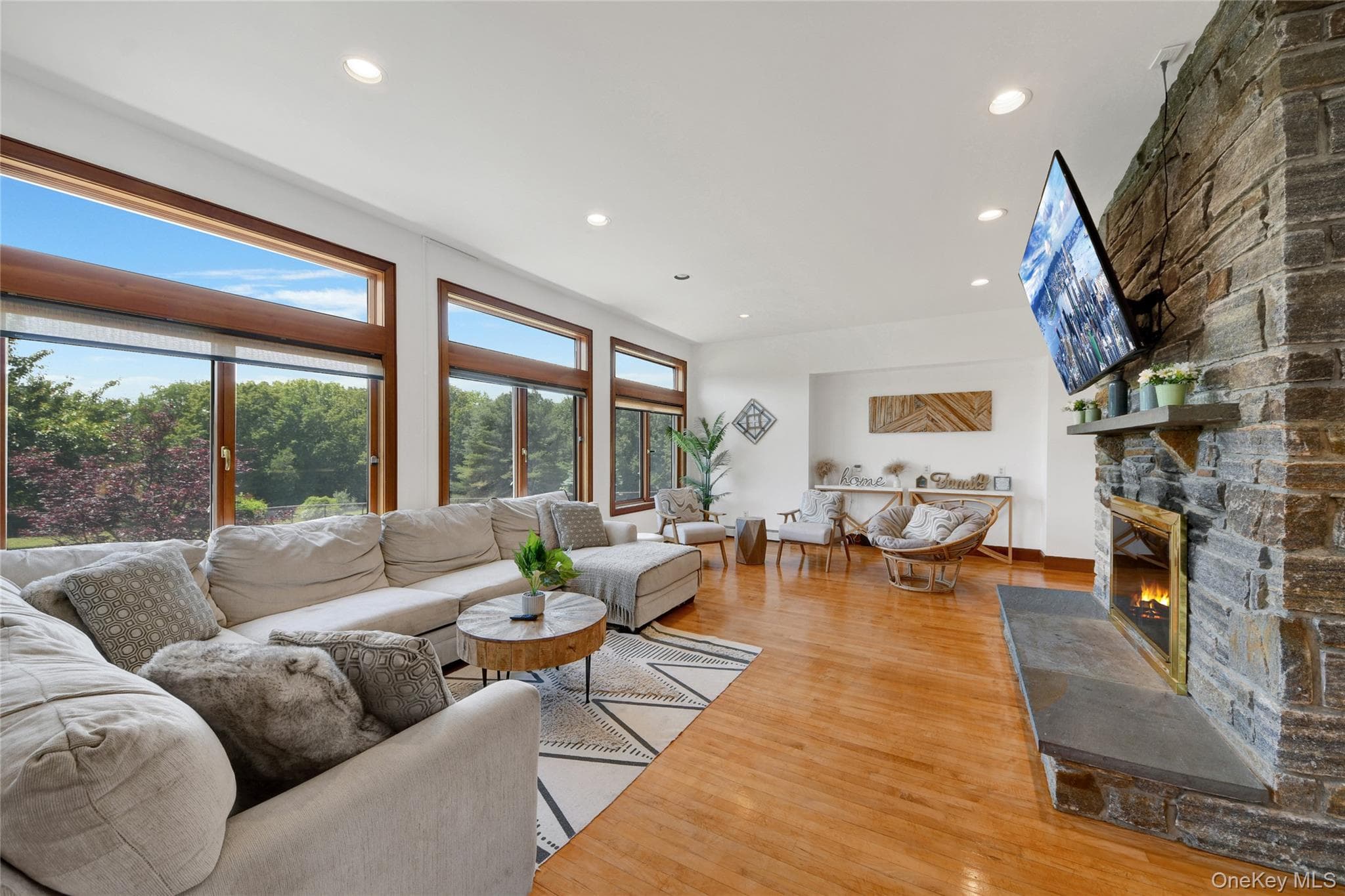 99 Whitlock Road thumbnail 11