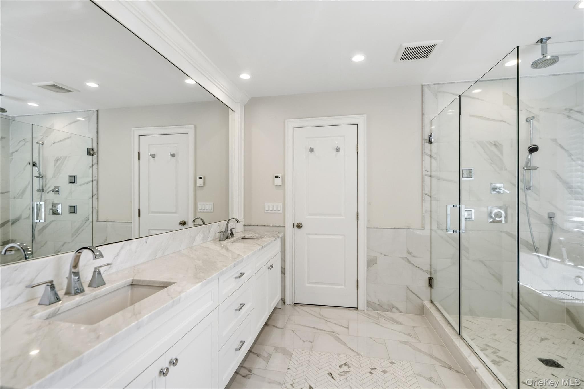 55 Belmont Circle thumbnail 30