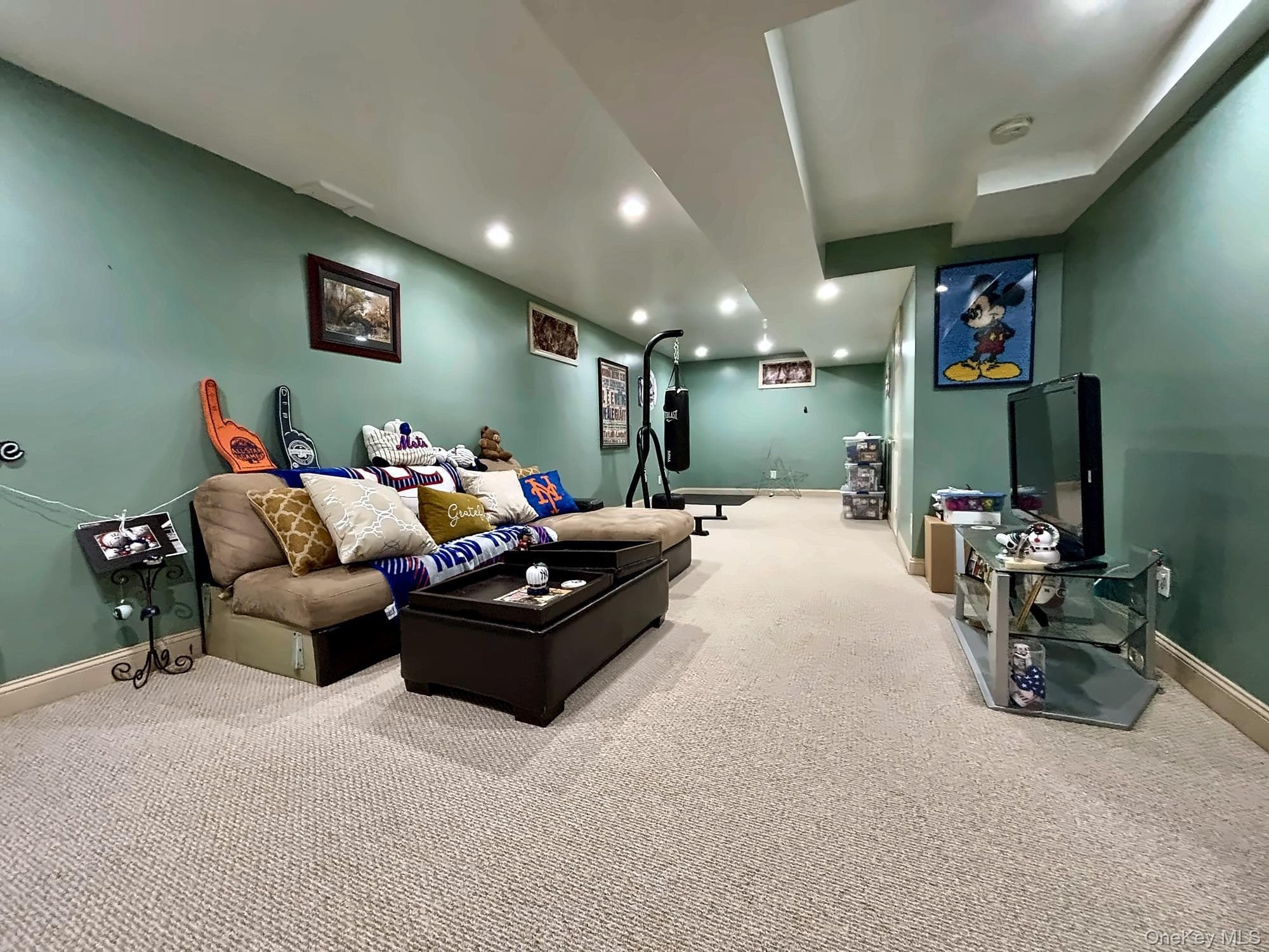 345 Auborn Avenue thumbnail 15
