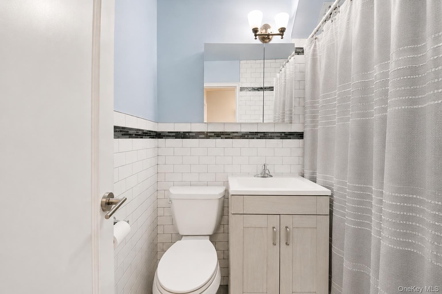 4525 Henry Hudson Parkway Unit: B1212 thumbnail 8