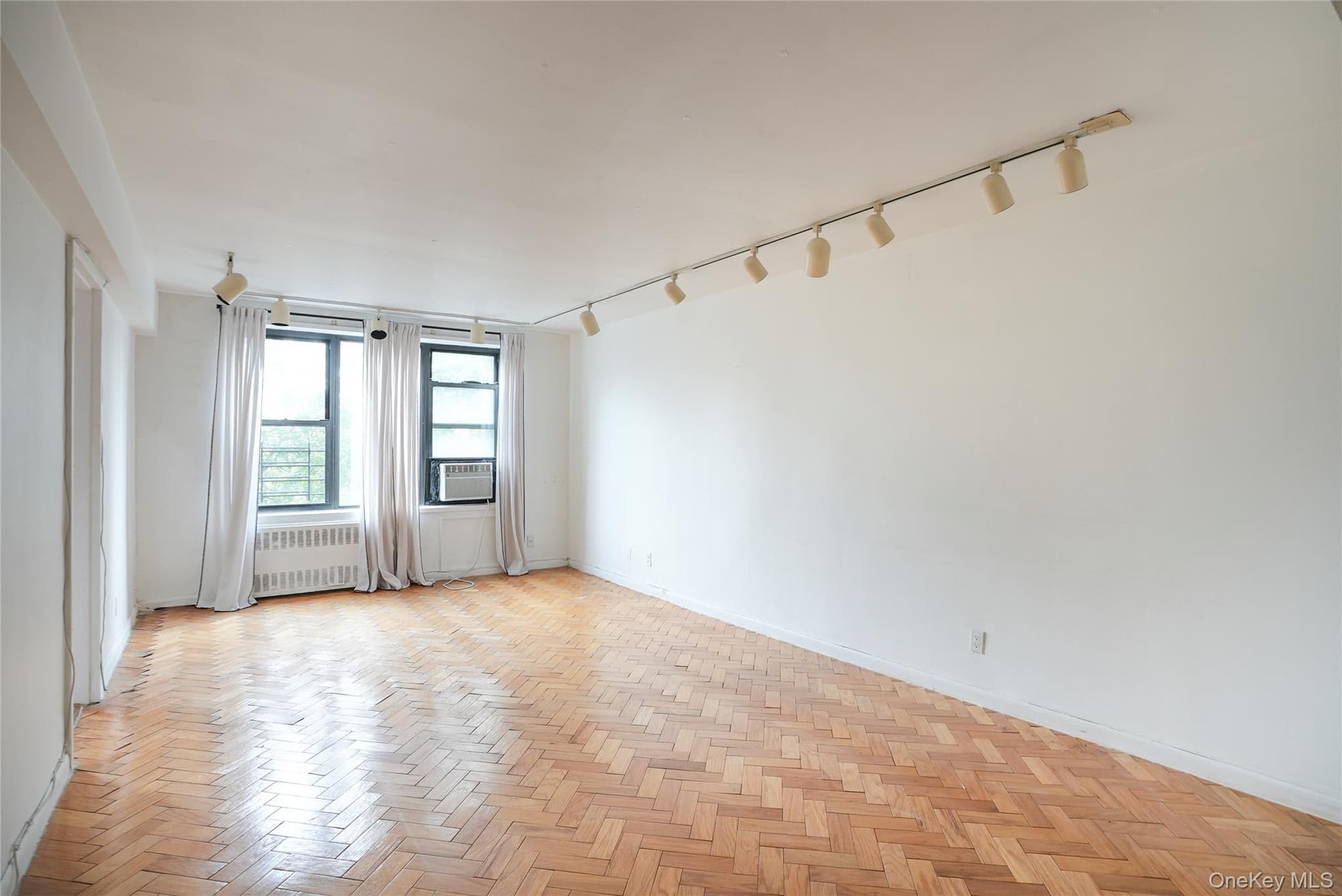 1 Remsen Road Unit: 2F, Yonkers